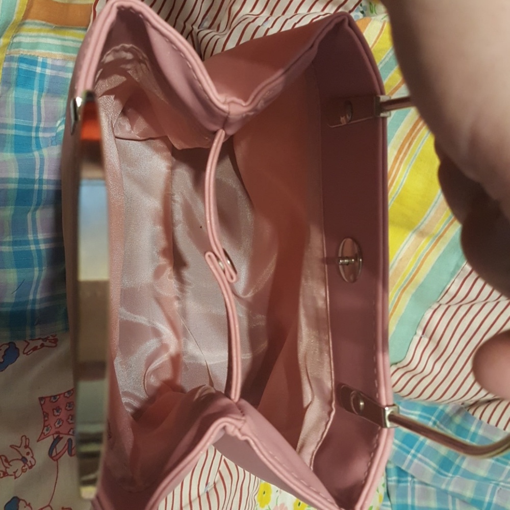 PRETTY PINK BAG W/SILVER HARDWARE -8x8x4 1/2 - Picture 3 of 4